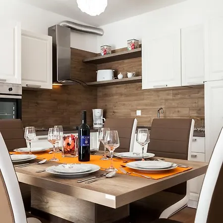 דירה Deluxe Neli זאדאר