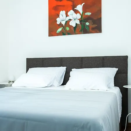 Deluxe Neli דירה *