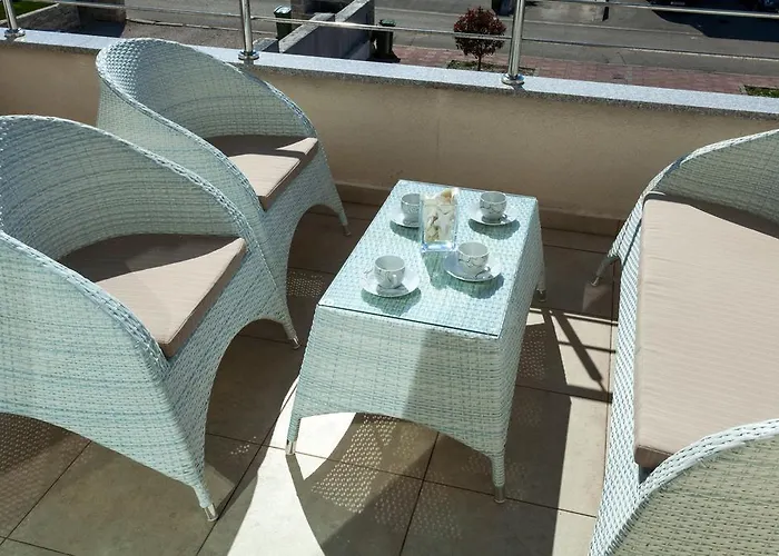 Deluxe Neli アパート *