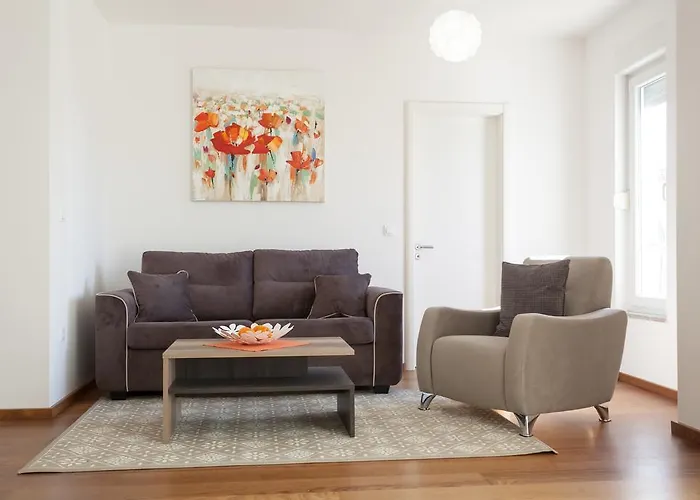 Deluxe Neli * ザダル