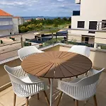 Deluxe Neli Апартаменты *