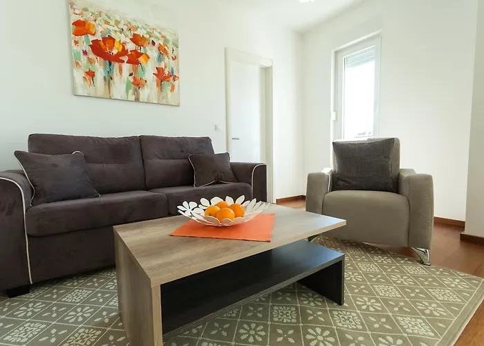 Deluxe Neli Apartment *